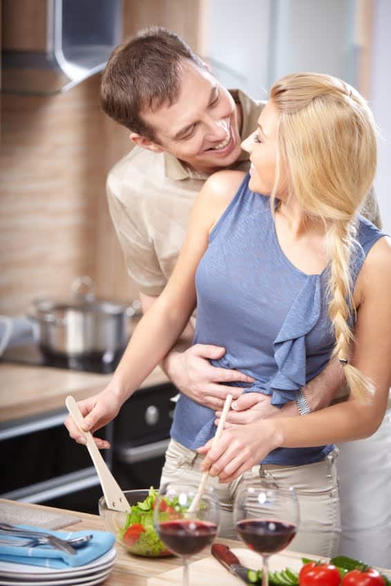 couple cooking 