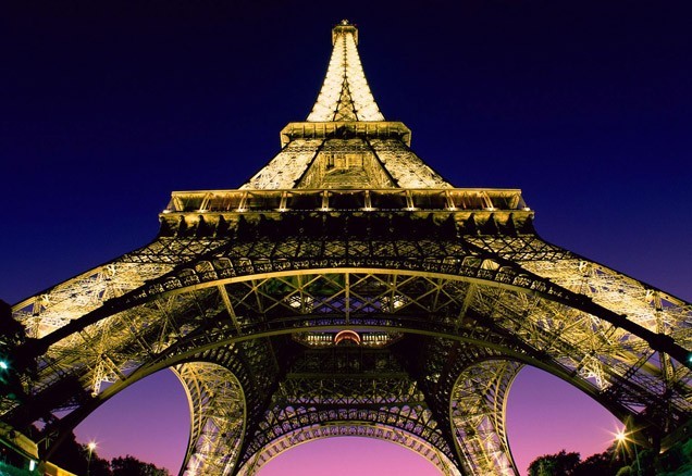 Millennial Magazine - Eiffel Tower thumbnail
