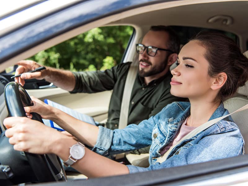Driving On Your Own For The First Time? Here Are The Most Important Tips  You Should Keep In Mind