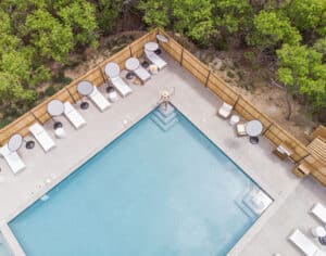 Millennial Magazine - Hotel Reviews -Yonder Escalante Pool