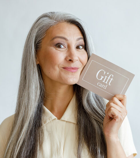 Millennial Magazine- Business- Smart Tech- digital gift cards- Visa gift cards online