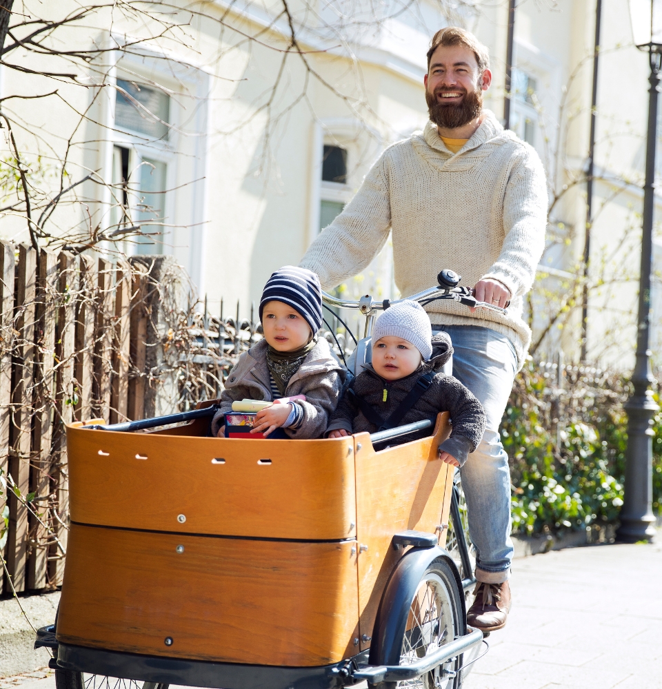 Millennial Magazine - Habitat - On the Move - Electric Cargo Bike - ENGWE LE20