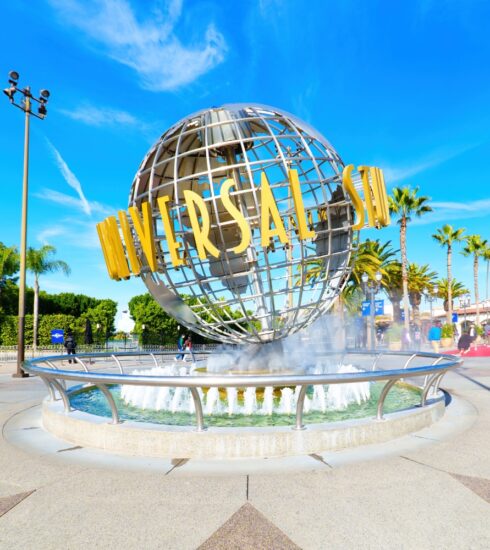 Millennial Magazine - Wealth - House Hunting - Universal City