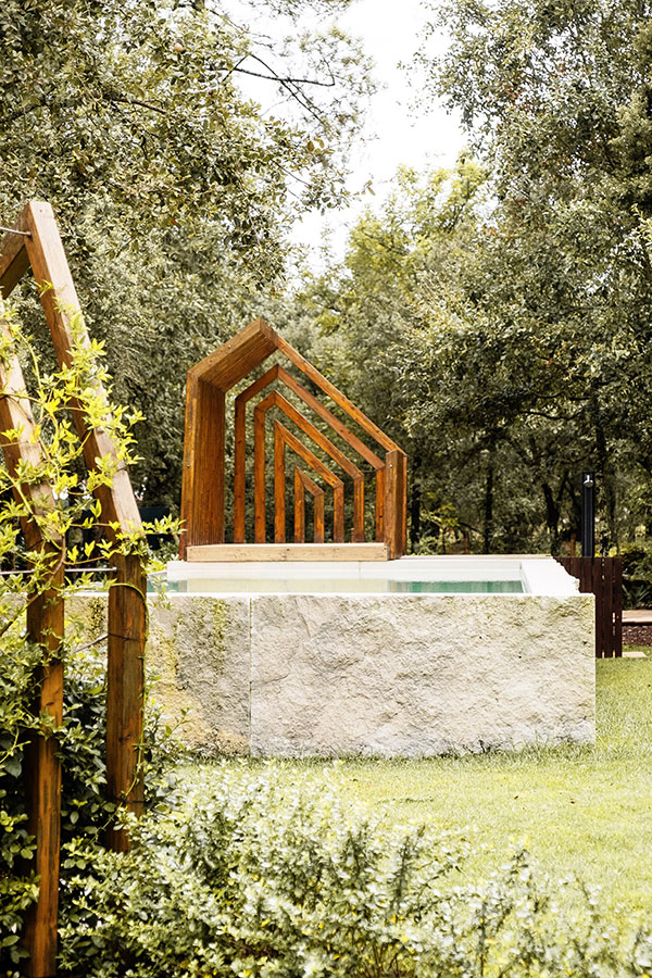 Millennial Magazine - Hotel - Luz Charming Houses Pool