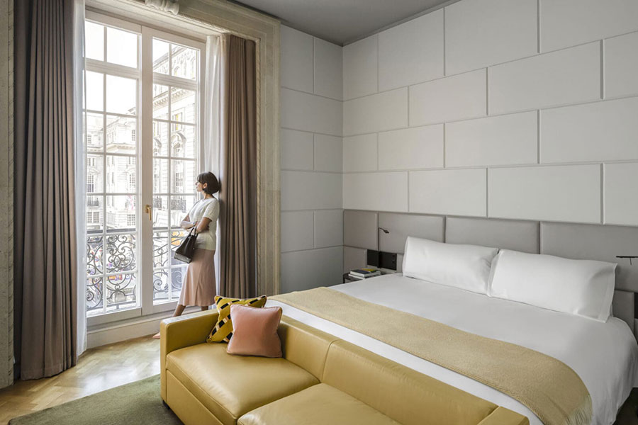 Millennial Magazine - Hotels - Hotel Cafe Royal Grand Regent Suite